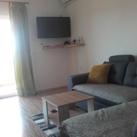 Maremy Apartamento Zadar Exterior foto