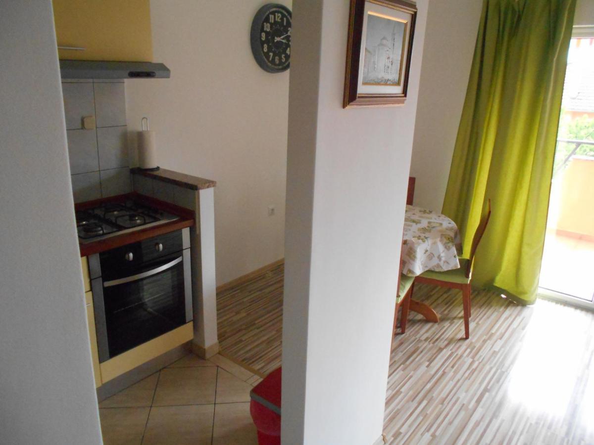 Maremy Apartamento Zadar Exterior foto